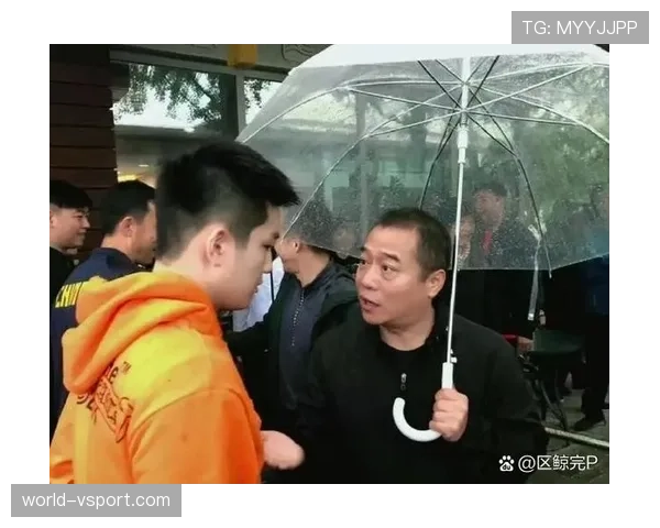 张琳芃家的狗都吃进口粮，我还在纠结泡面加不加肠